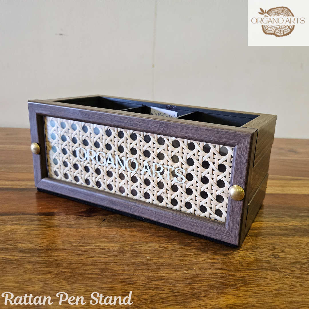 Rattan Pen Stand